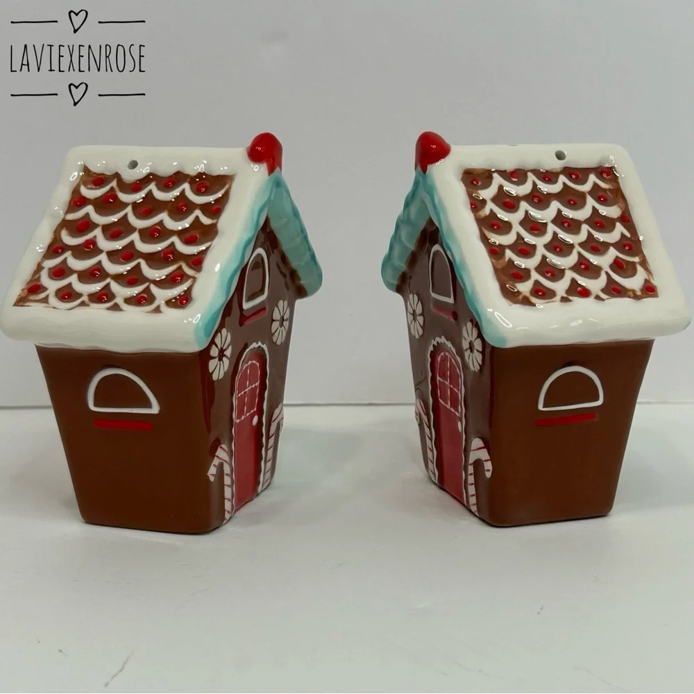Vintage Target Gingerbread House Salt and Pepper Shakers